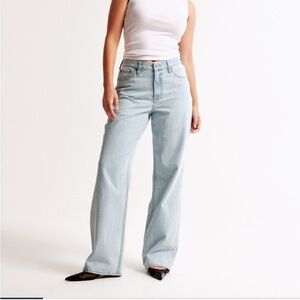 Abercrombie curve love high rise loose jeans